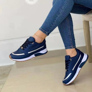 Lace-up Flat Walking Sneakers