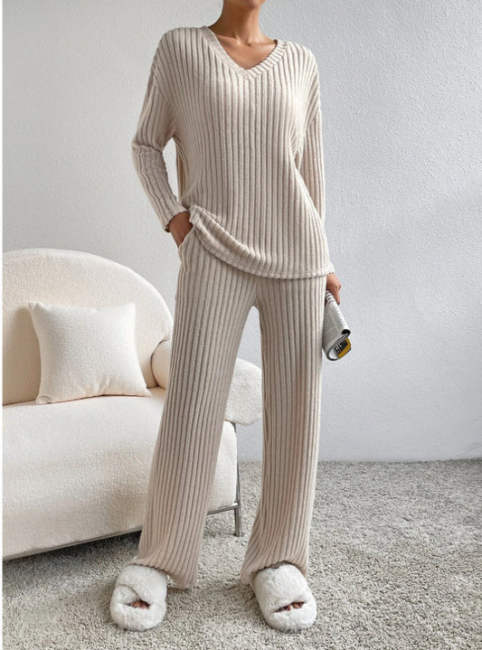 Long-sleeved Top And Casual Pants